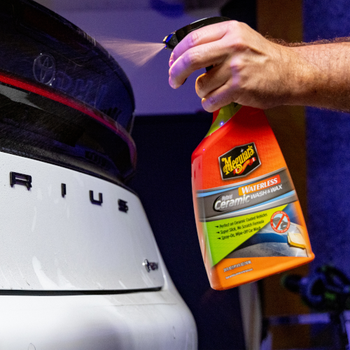 Meguiar's Hybrid Ceramic Waterless Wash & Wax, 710 ml
